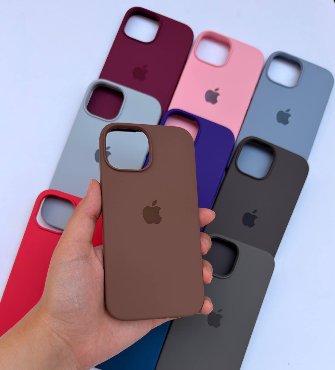 Silicon Case iPhone 15