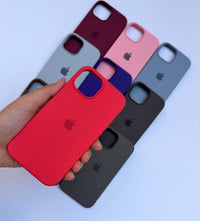 Silicon Case iPhone 15