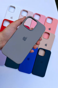 Silicon Case iPhone 16 Pro Max