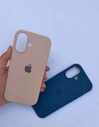 Silicon Case iPhone 17