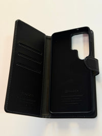 Puloka 2 in 1 Detachable Wallet Case