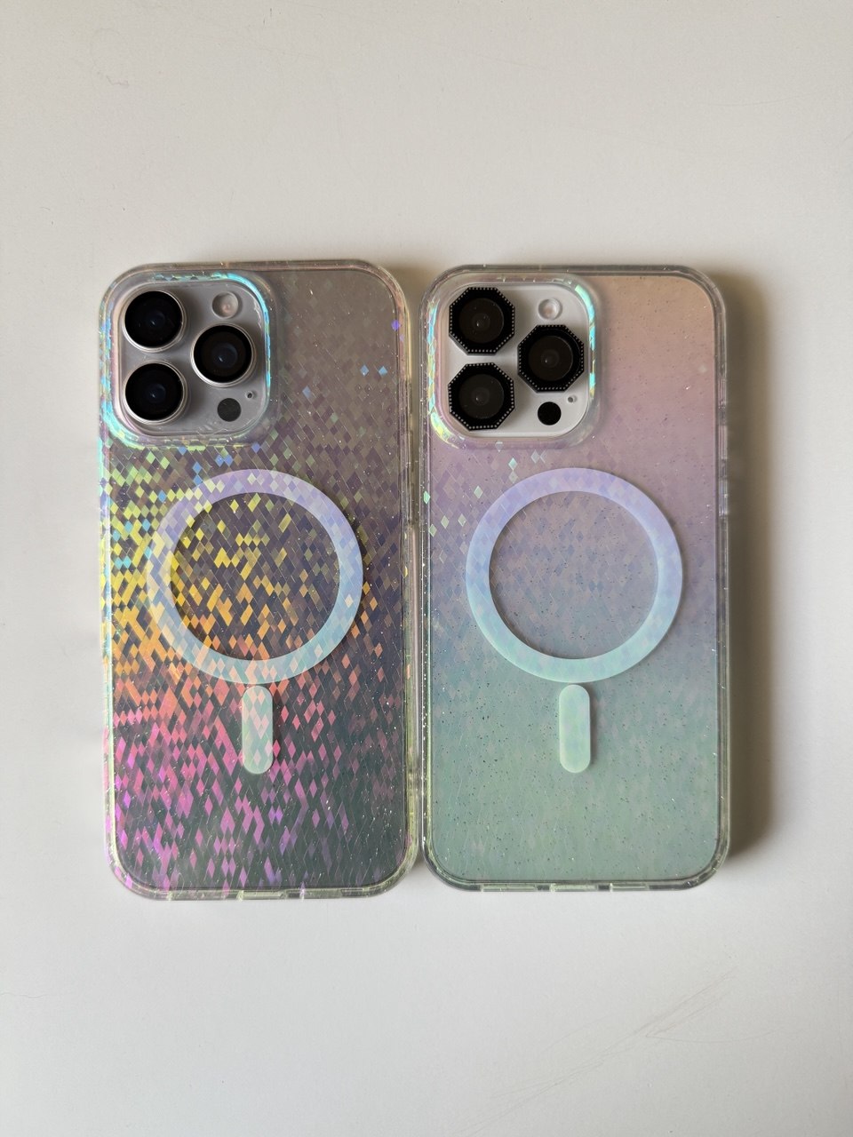 Hologram Grid Pattern Case