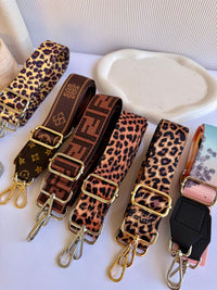 Cross body chain