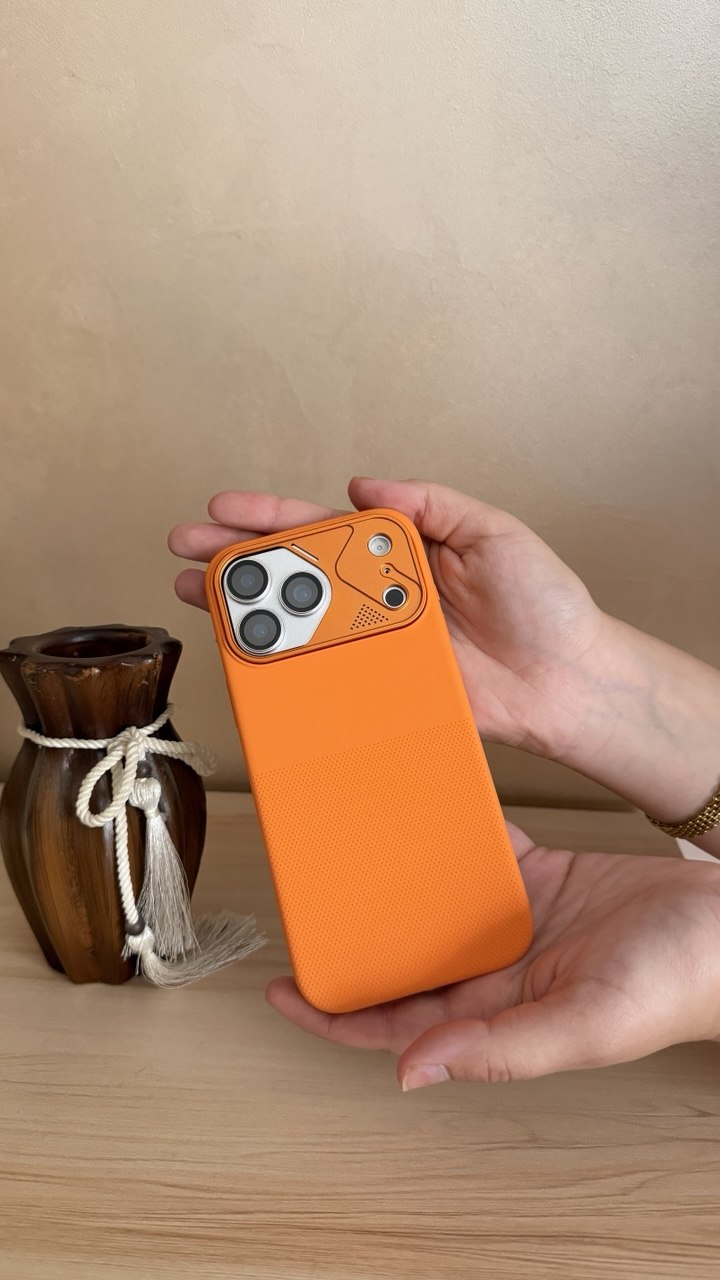 Bigc Silicone Dots MagSafe Phone Case