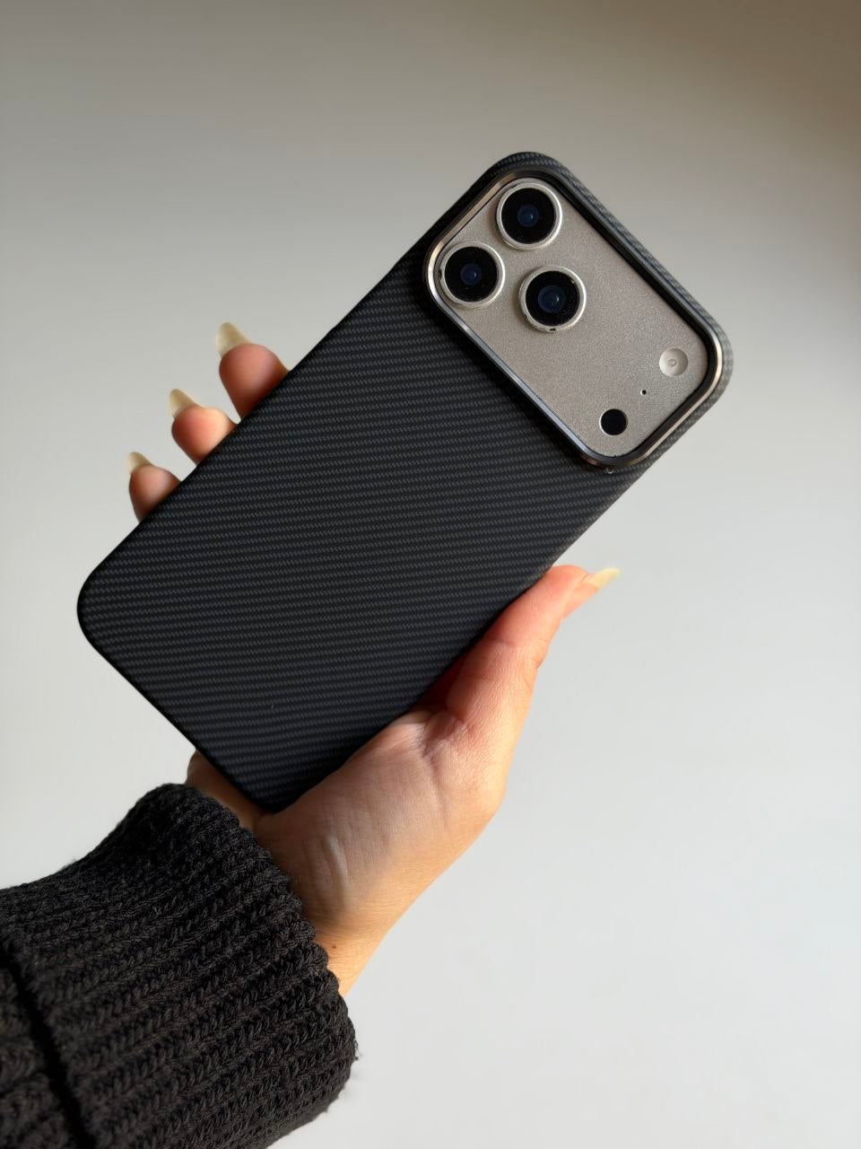 Carbon Pitaka Phone Case