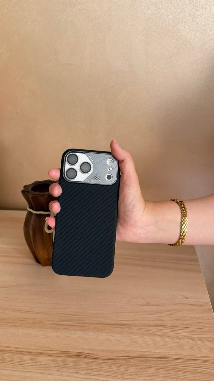 Bigc Silicone Dots MagSafe Phone Case